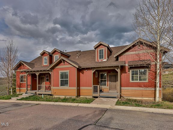 2nd image of 106 RANGE VISTA Drive