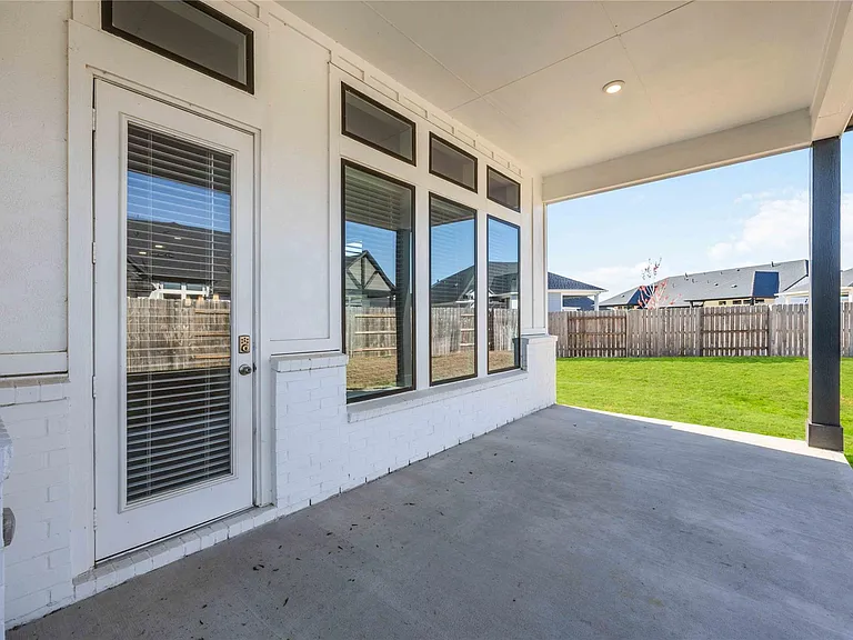 6306 Loquat Grove Ct — Photo 26