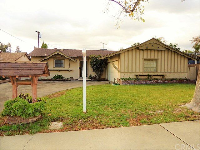 1st image of 1479 Loranne Ave