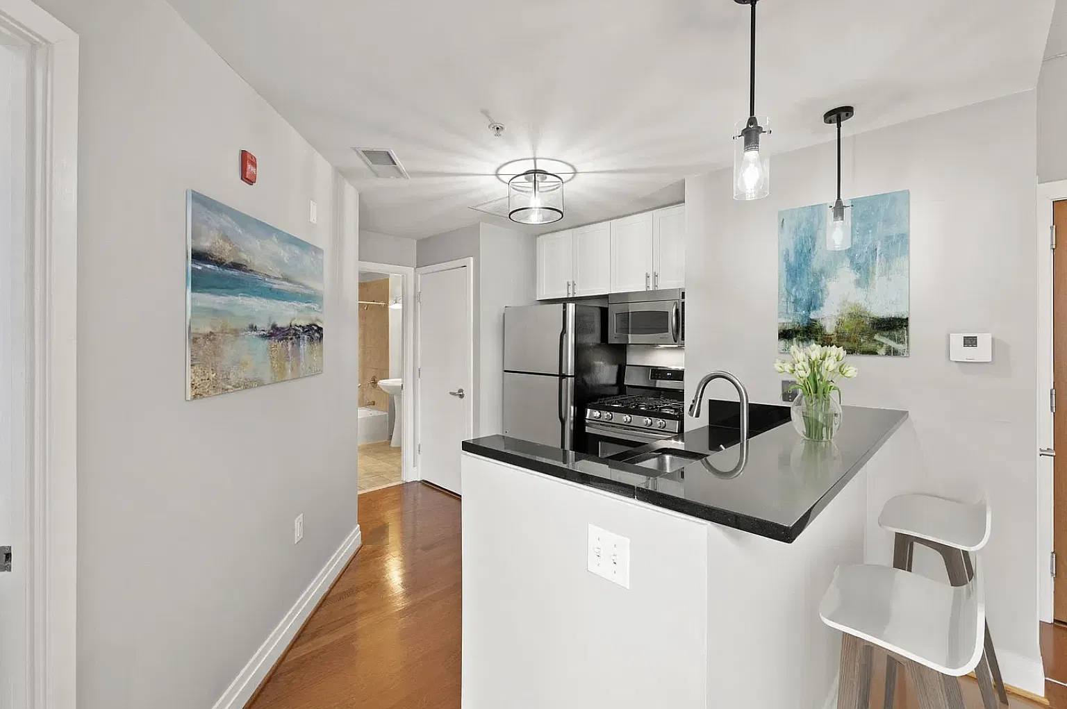 1 bed, 550 sqft, $2,195 — Photo 4