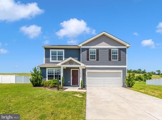 11044 Cross Fields Dr, Waynesboro, PA 17268