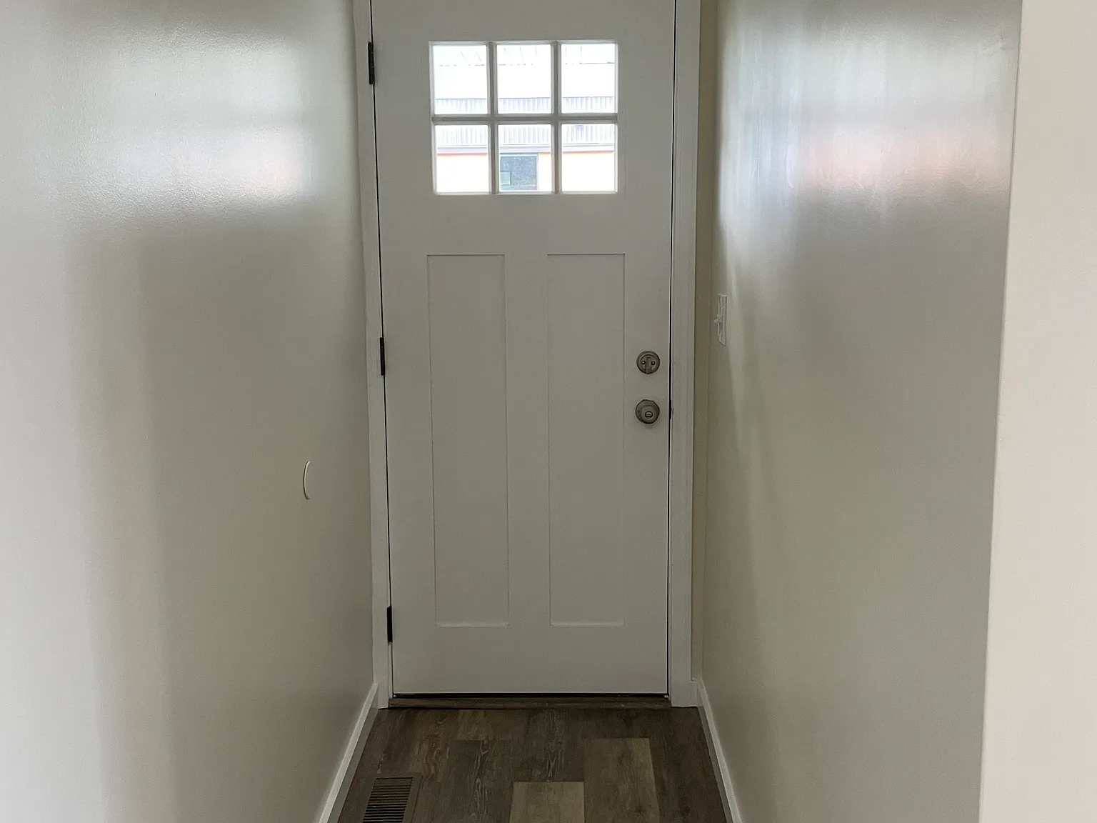 2 bed, 1.5 bath, $1,700 — Photo 2