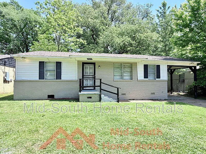 3 bed, 1.0 bath, 980 sqft, $895 — Photo 3