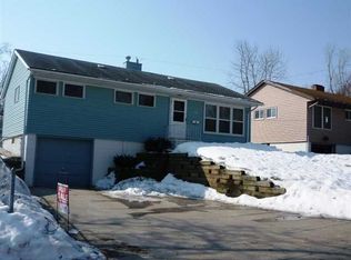 3611 Oak St, Omaha, NE 68105