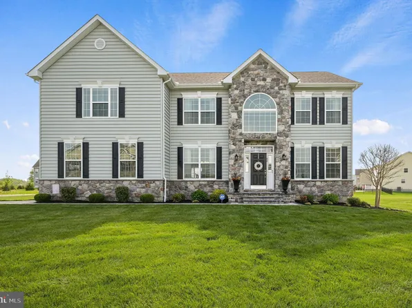 40 Mannings Ct, Smyrna, DE 19977