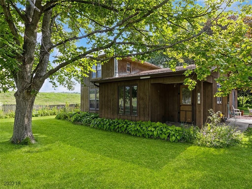 435 Jefferson St, Carlisle, IA 50047 Zillow