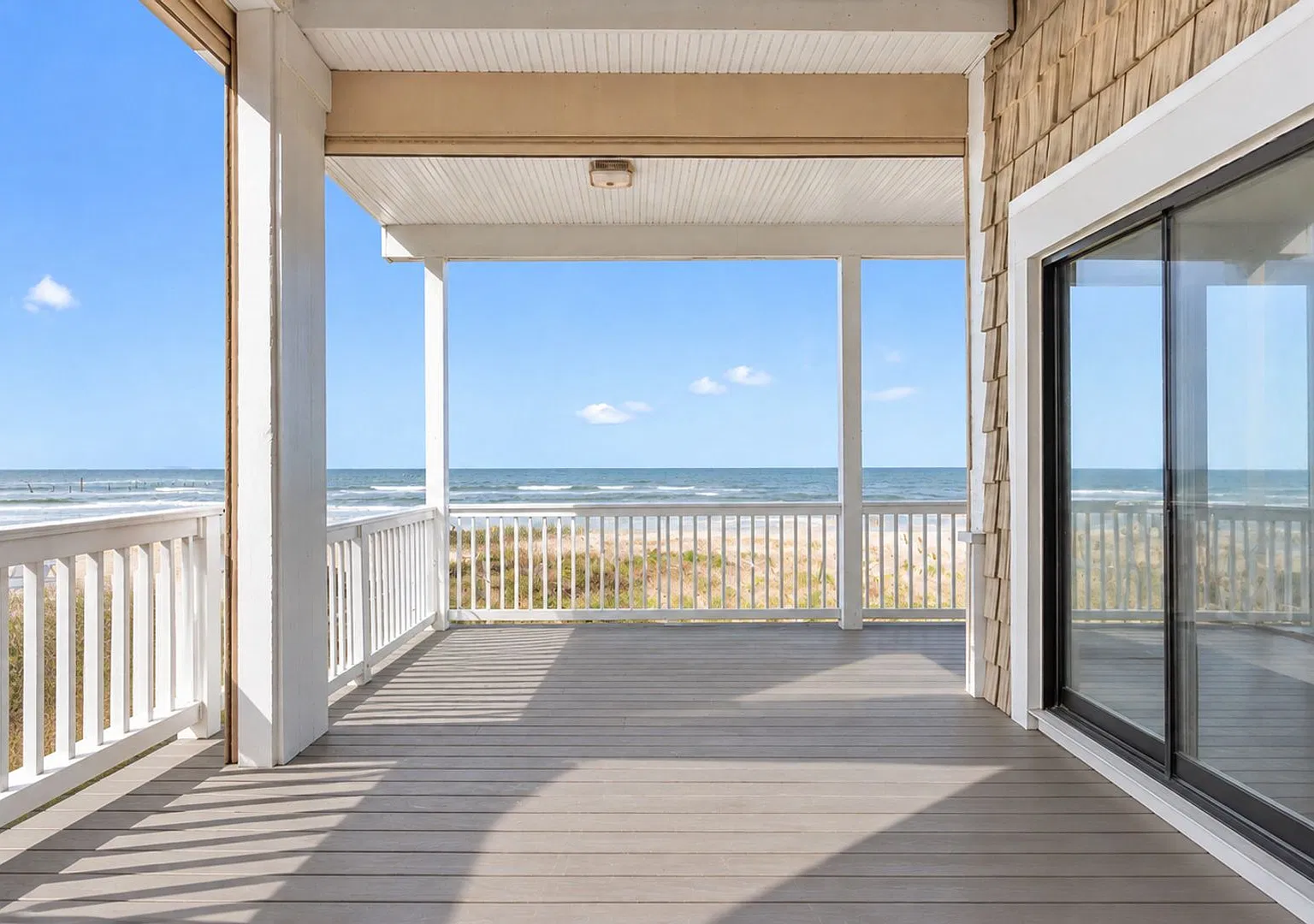 2852 Charlemagne Dr - Silver — Photo 3