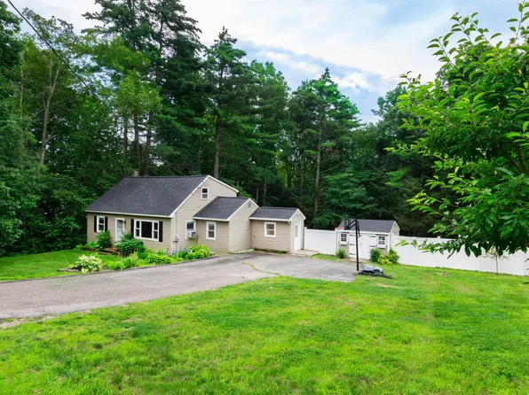 5 John Street, Raymond, NH 03077