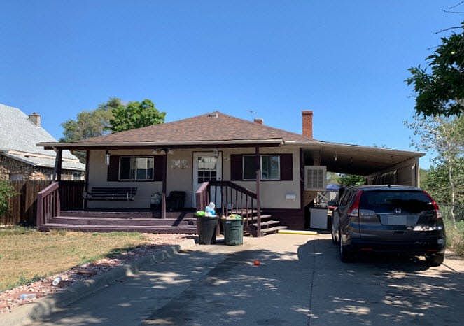 1st image of 415 6th St