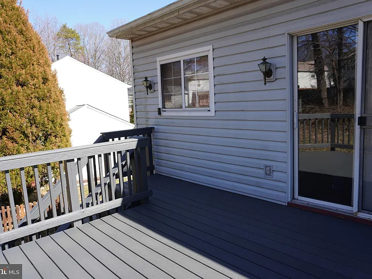 14882 Geranium Ct — Photo 11