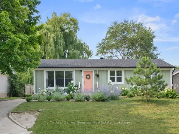 440 Provincial St, Saugeen Shores, ON N0H 2C1