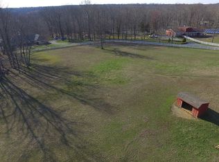 83 Pine Hill Rd, Stockton, NJ 08559