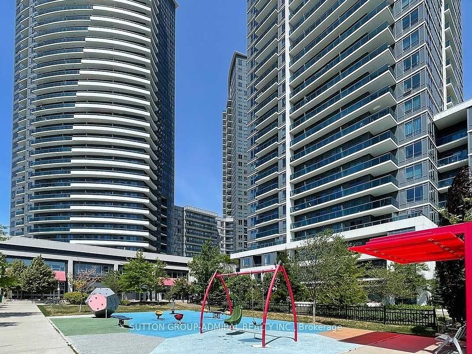 1st image of 7167 Yonge St #311