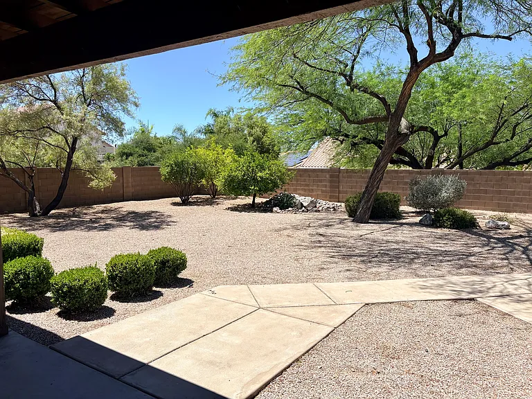 2971 W Calle Lucinda — Photo 27