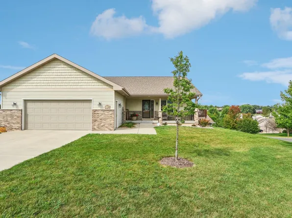 1124 Temple Dr, Mount Horeb, WI 53572