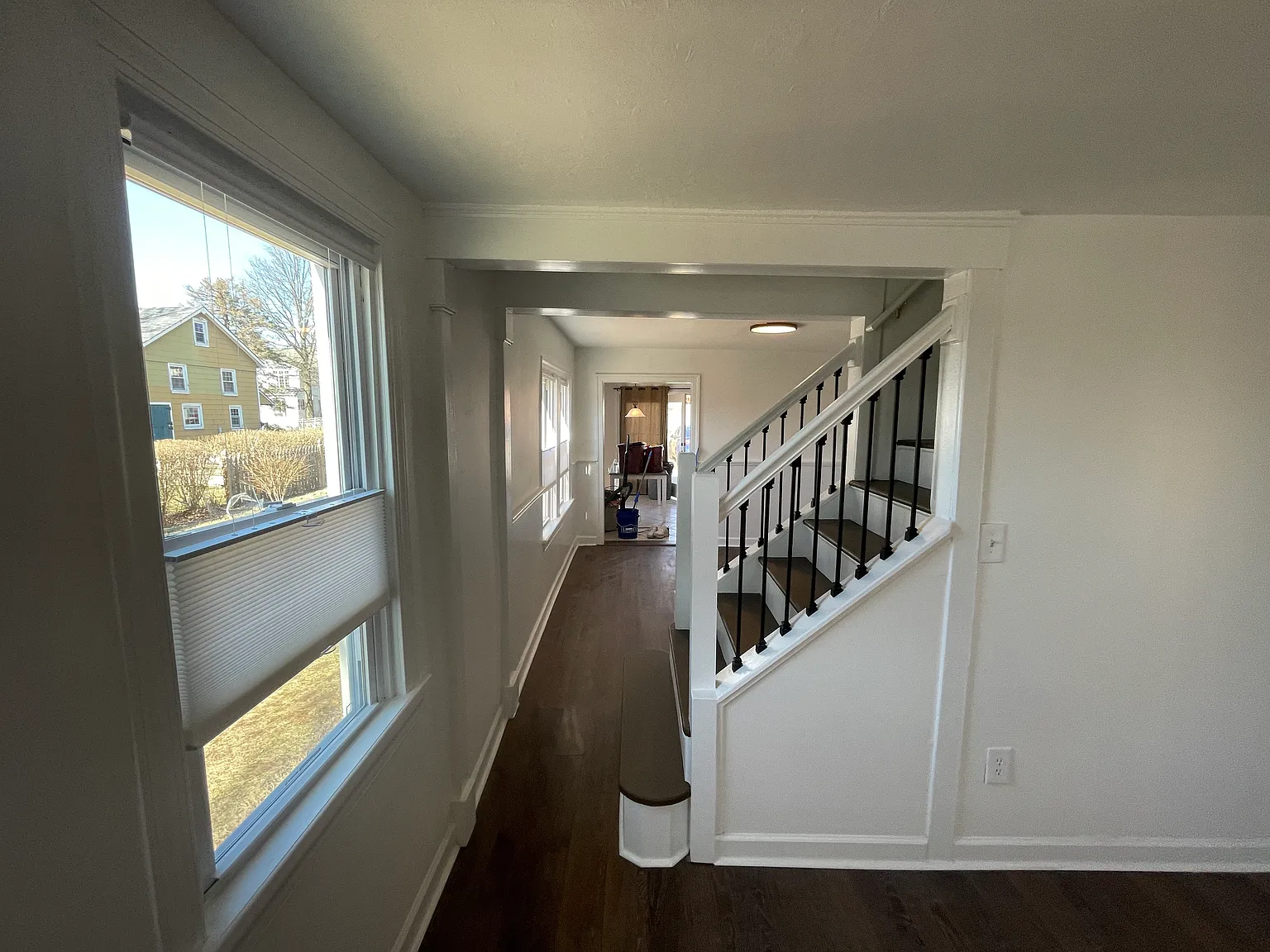 2 bed, 1600 sqft, $2,400 — Photo 3