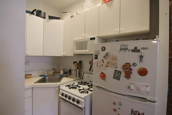 Rented by Compass | media 14