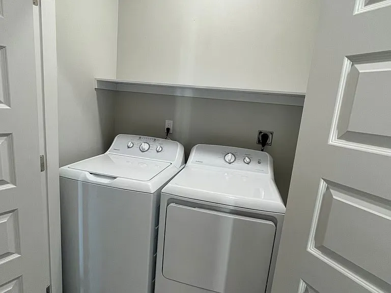 1811 W Ramirez St #4 — Photo 2