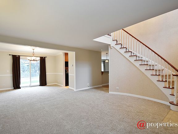Living Room / Dining Room