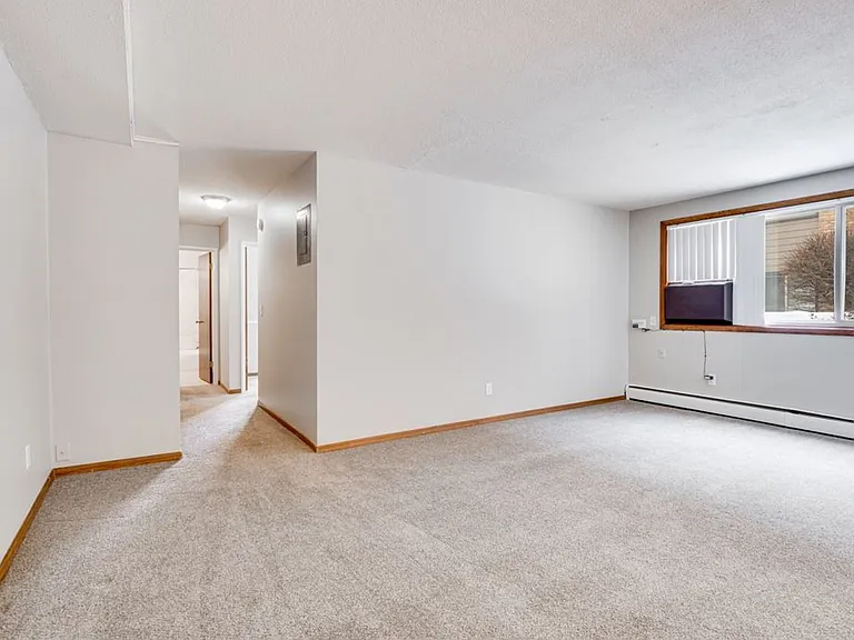 Moore Lake Apartments — Photo 45