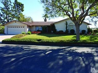 3052 N Old Coach Dr, Camarillo, CA 93010