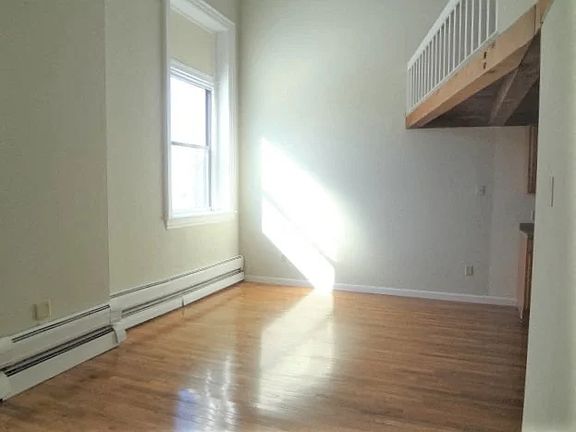 4th image of 341 Cumberland Ave #804c3e6c2