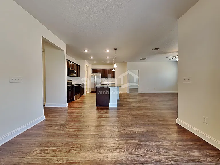 892 Sunny Stroll Dr — Photo 3