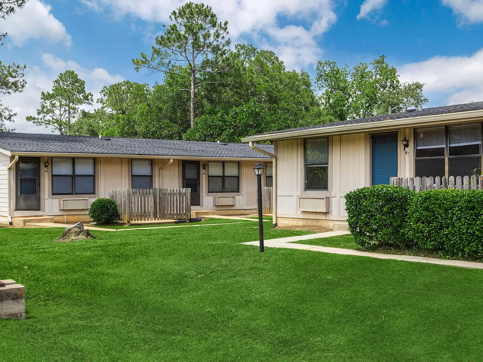 GreenTree Apartments — Photo 4