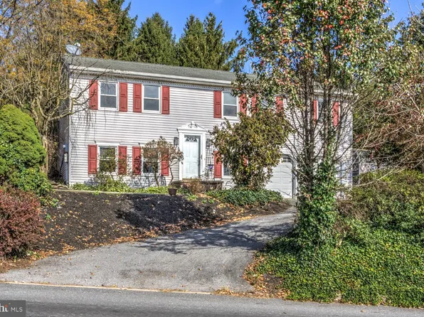 158 Stone Quarry Rd, Leola, PA 17540