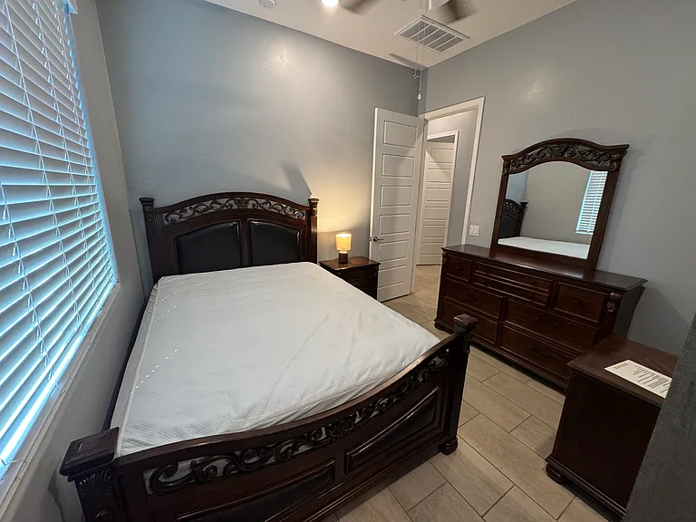 12445 N Appling Ave — Photo 13