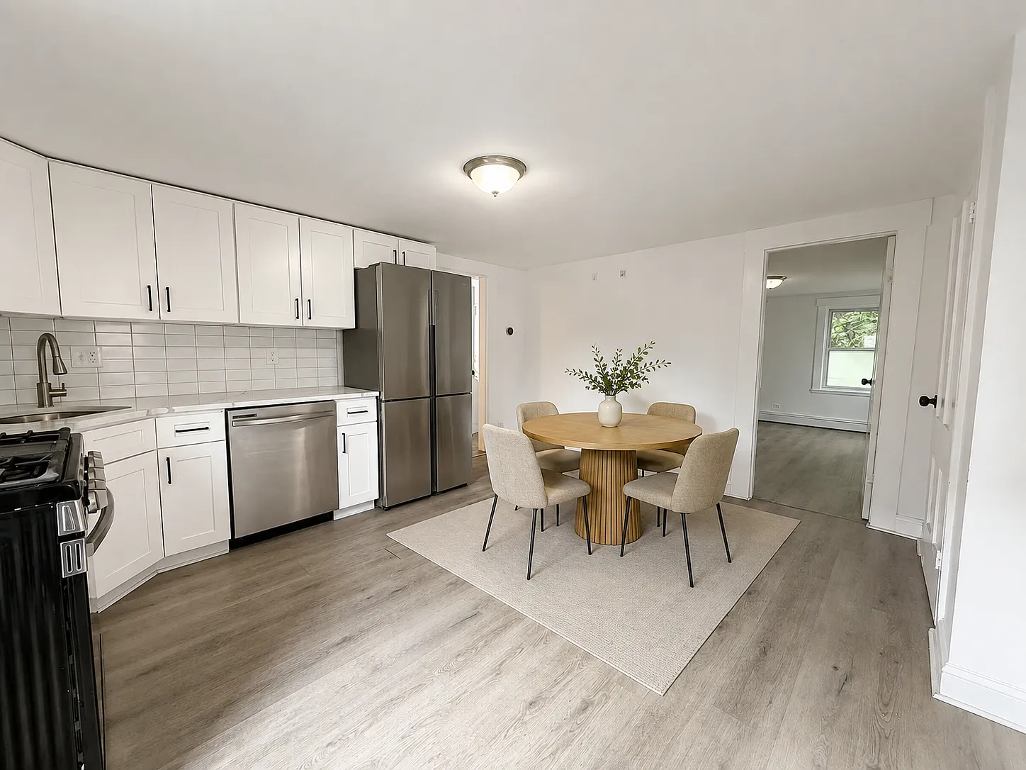 4 bed, 1500 sqft, $3,600 — Photo 3