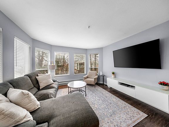 2nd image of 19236 Ford Rd #306