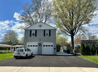 4 Virginia Ave, Perkasie, PA 18944