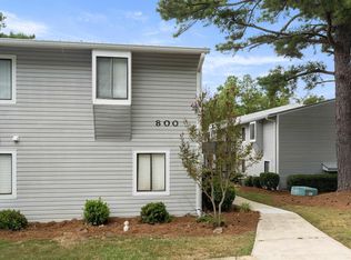 806 Woodland Vlg #806, Birmingham, AL 35216