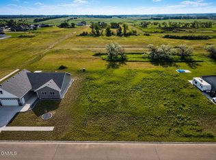 505 Koenig Dr, Bismarck, ND 58504