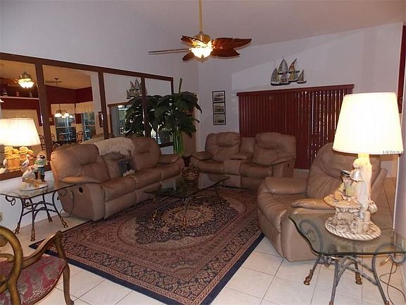 3rd image of 8525 Danbury Ln