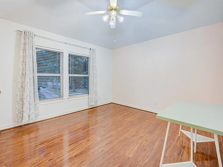 2027 Westshore Dr — Photo 33