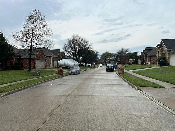 4th image of 15883 Durango Dr