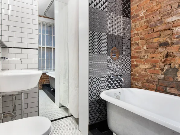 181 Thompson Street image 4 of 4