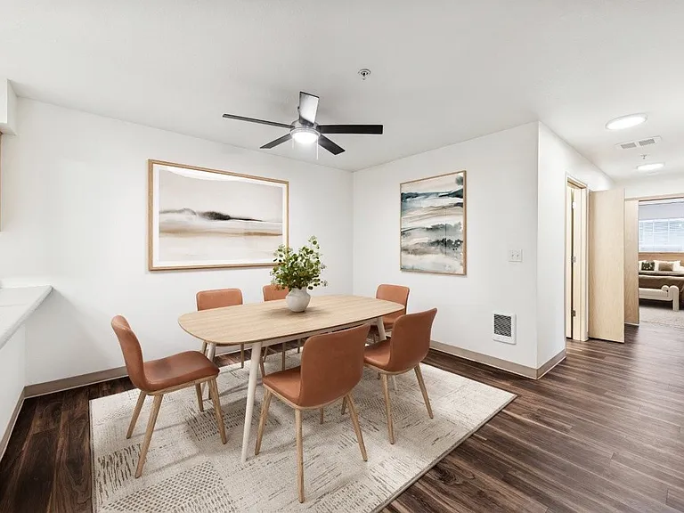 Stone Ridge Apartments — Photo 9