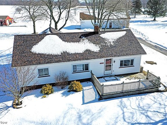 3rd image of 3682 Ridge Rd