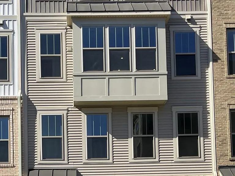 223 B Park Central Ter — Photo 1