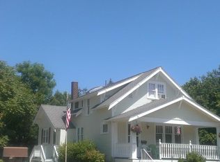209 Elliott St, Grand Haven, MI 49417