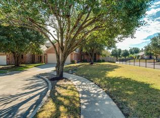 4900 Parkside Way, Fort Worth, TX 76137