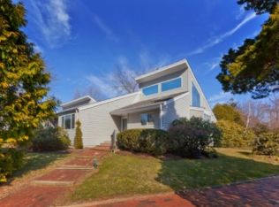 221 Mill Rd APT 12, Westhampton Beach, NY 11978