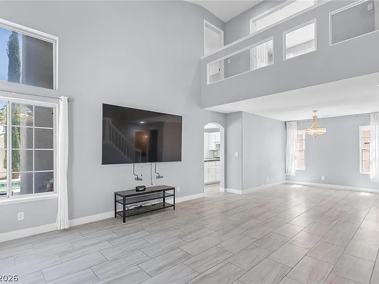 9609 Crystal Cup Cir — Photo 4