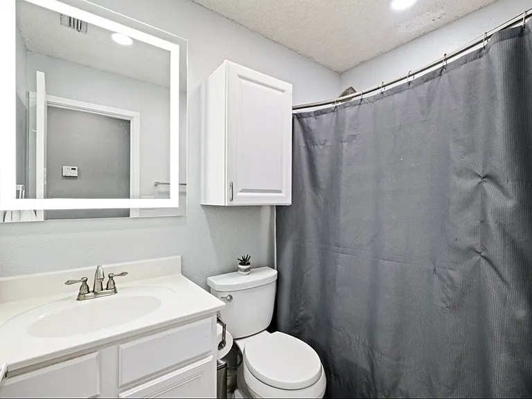 7610 Caribou Dr — Photo 7