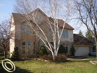 1st image of 9899 Hillcrest Dr
