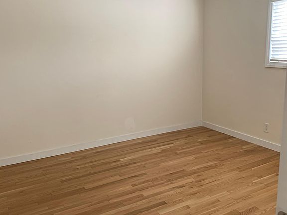 5th image of 3770 Hughes Ave #6