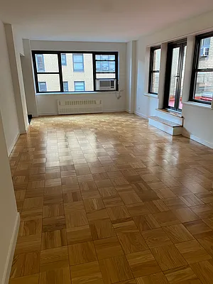 Rented by Real Estate Investors Group LLC | media 1